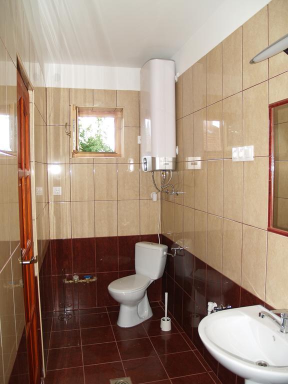 Liliom Apartman Дьюла Экстерьер фото