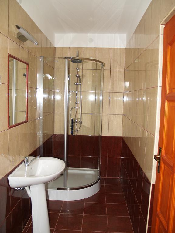 Liliom Apartman Дьюла Экстерьер фото