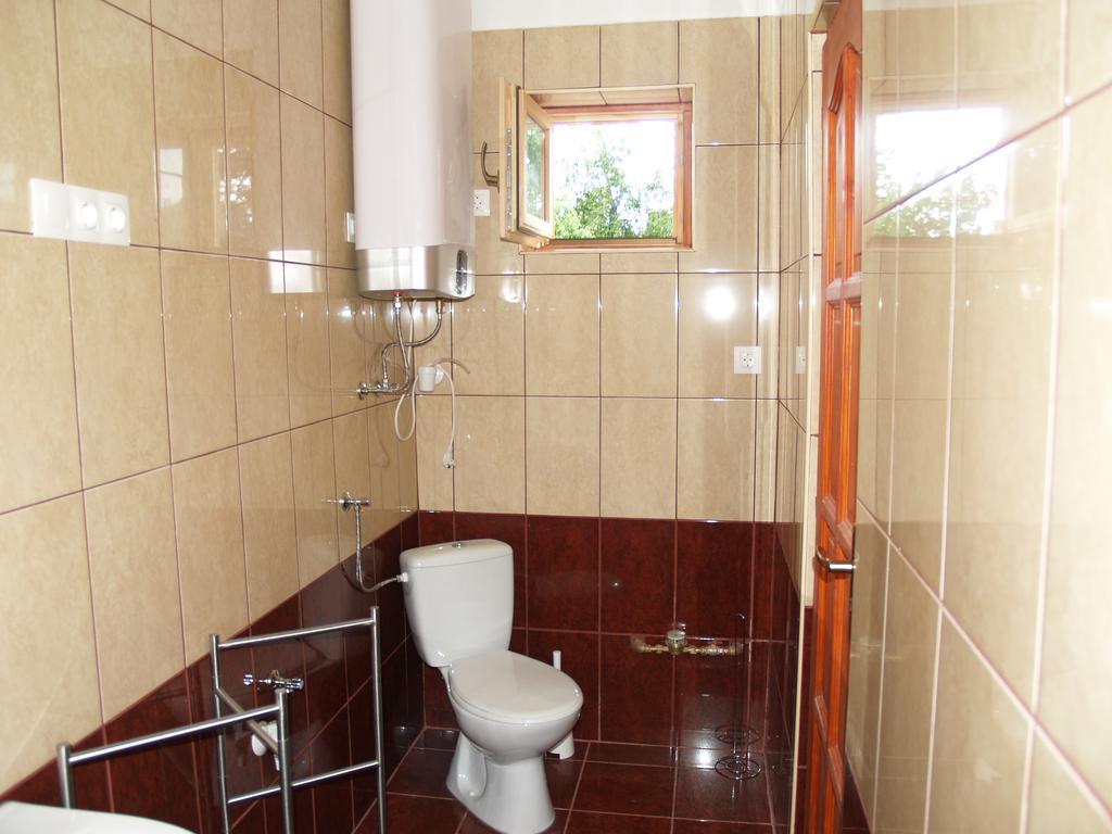 Liliom Apartman Дьюла Экстерьер фото